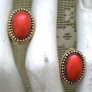 Vintage Solid 14K Yellow Gold Bezel Set Genuine Red Coral Clip On EARRINGS